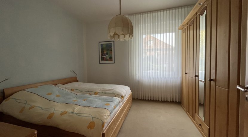 Blick ins Schlafzimmer EG