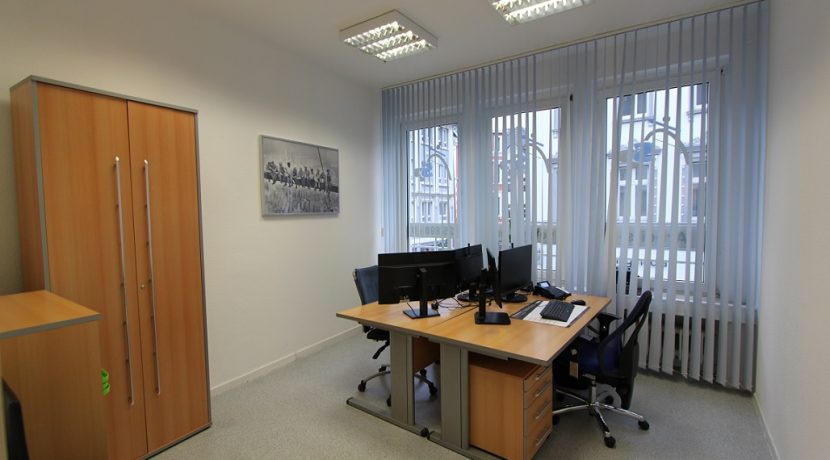 Büro 1