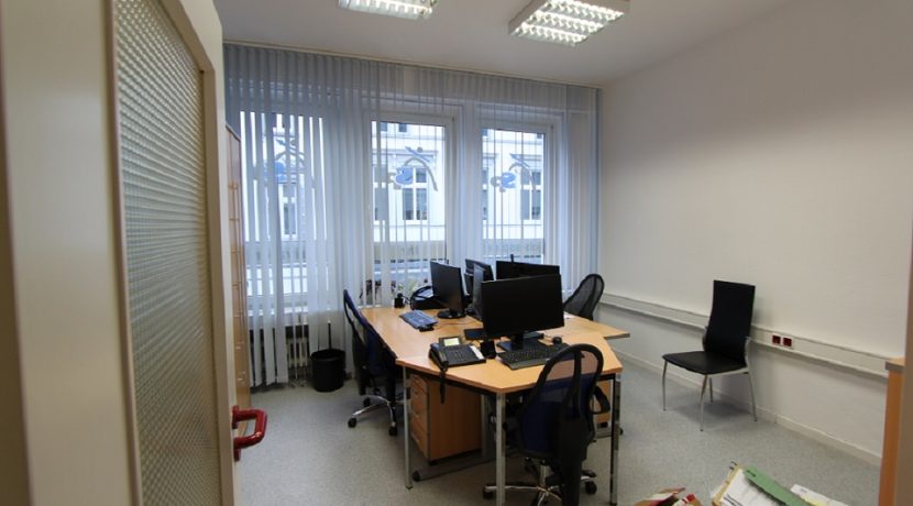 Büro 2