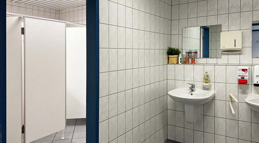 Damen Toilette