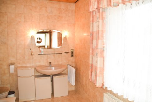 Haus 2 Badezimmer EG
