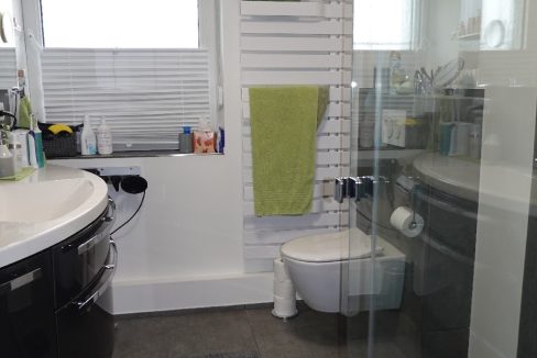 Moderne Dursche im OG