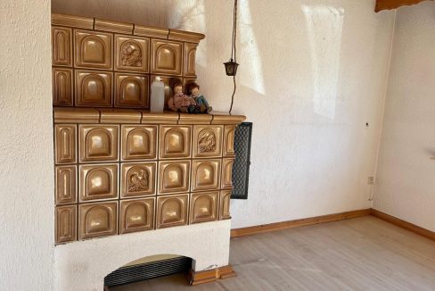 Kachelofen (ohne Funktion)