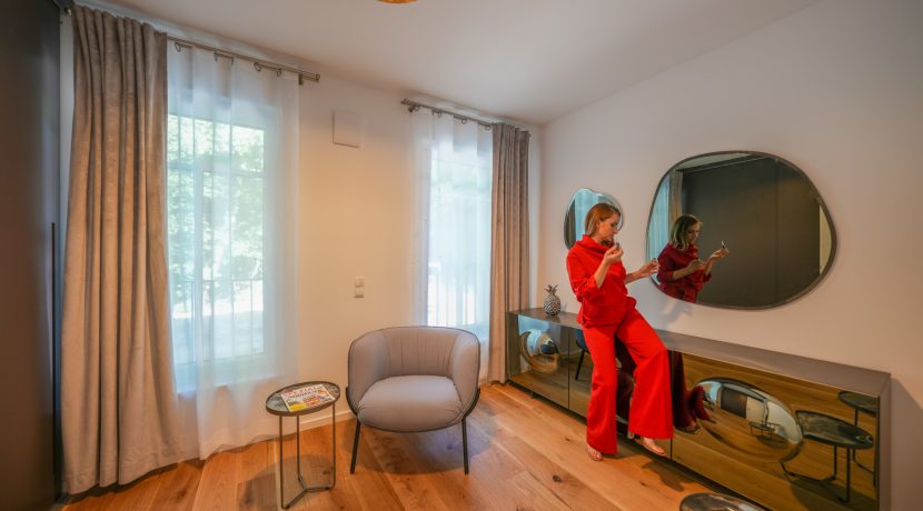 Büro / Kinderzimmer