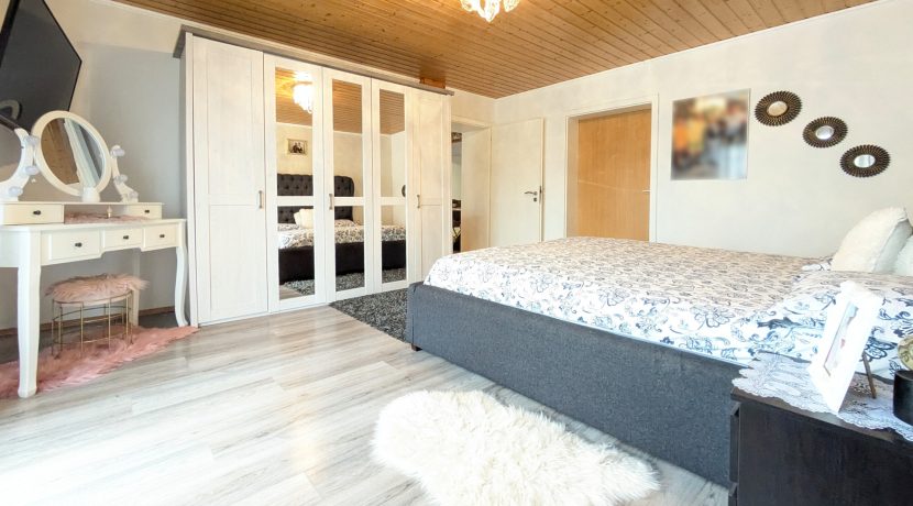 Schlafzimmer EG