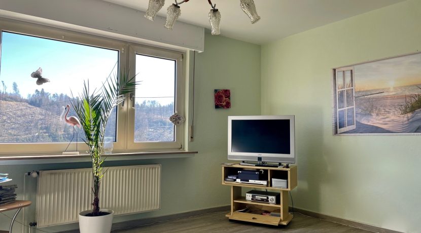 Zimmer (EG)