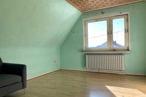 Wohnzimmer (DG)