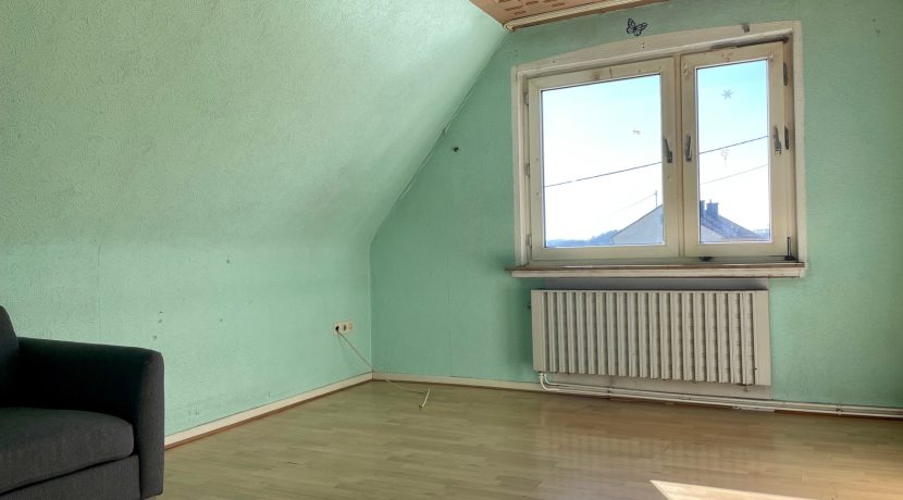 Wohnzimmer (DG)