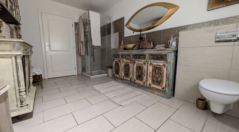 Badezimmer KG