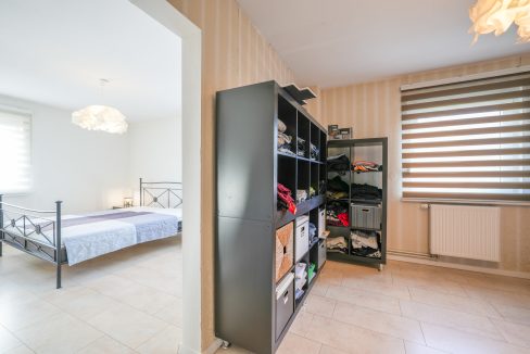 Angrenzendes Ankleidezimmer
