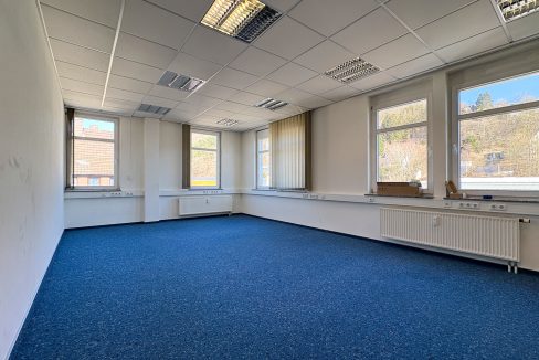 Büro 4