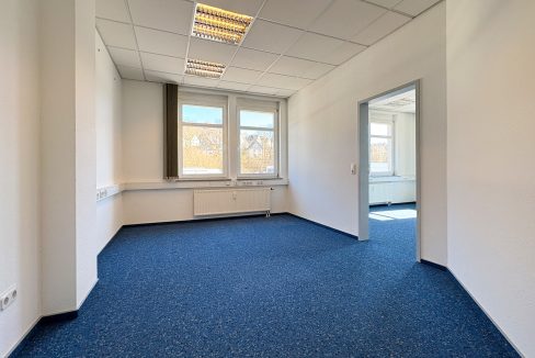 Büro 6