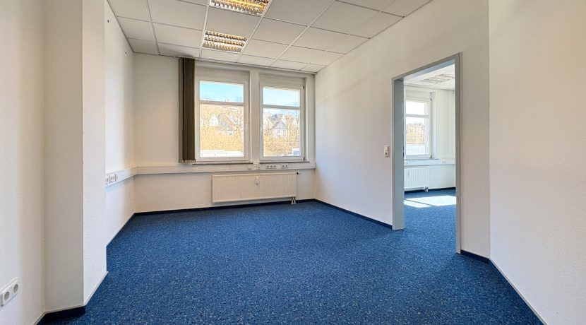 Büro 6