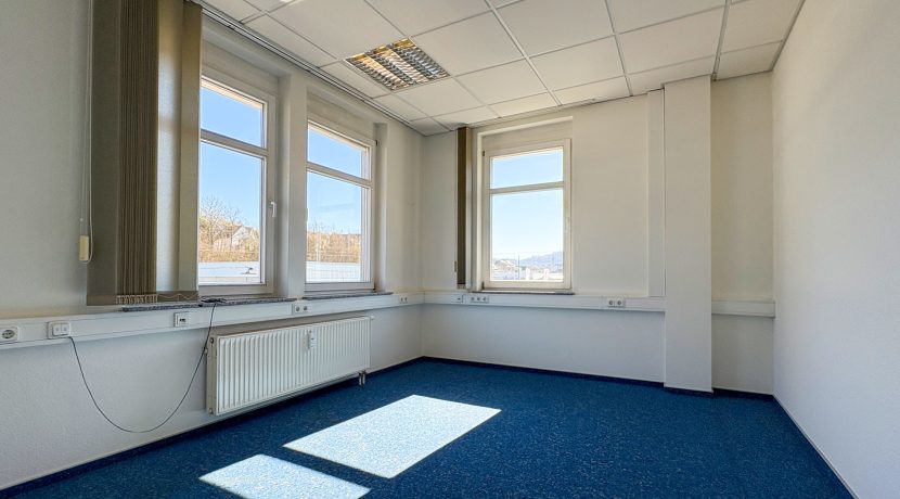 Büro 7