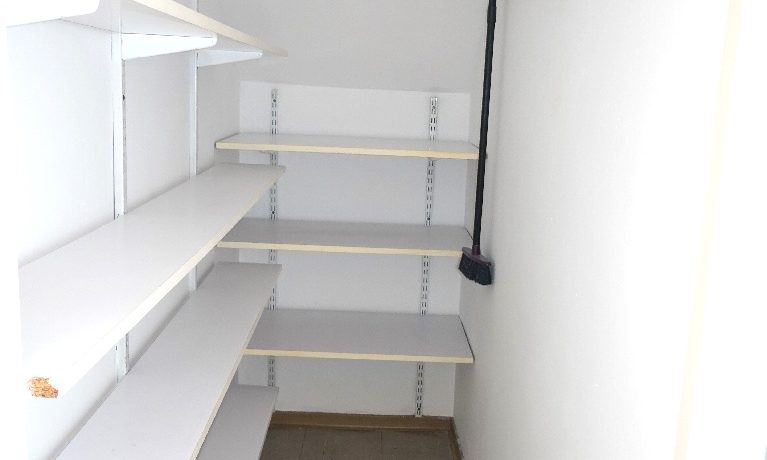 Abstellkammer in der Wohnungsdiele