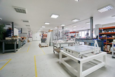 Gewerbehalle