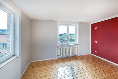 Kinder-/Gäste-/Arbeitszimmer