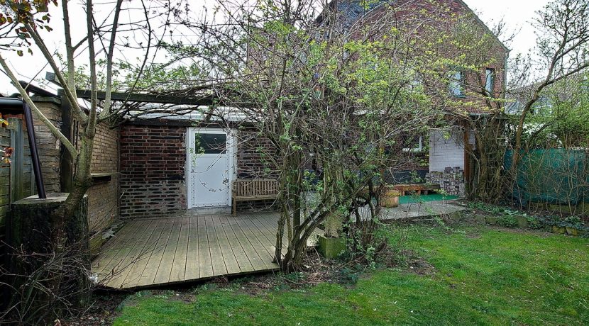 Garten mit Pergola