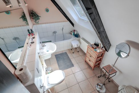 Badezimmer DG
