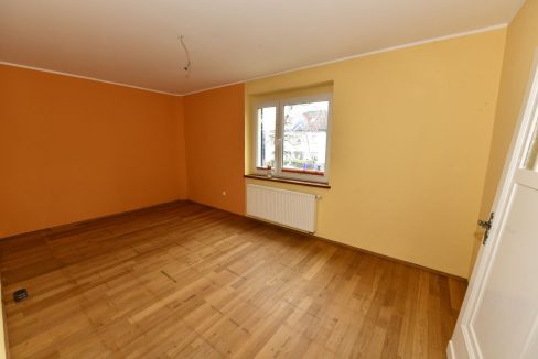 Büro im Erdgeschoss