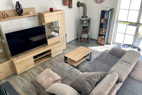 Blick in den Wohnbereich (Wohnung I - EG)