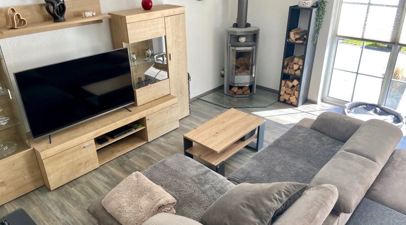 Blick in den Wohnbereich (Wohnung I - EG)