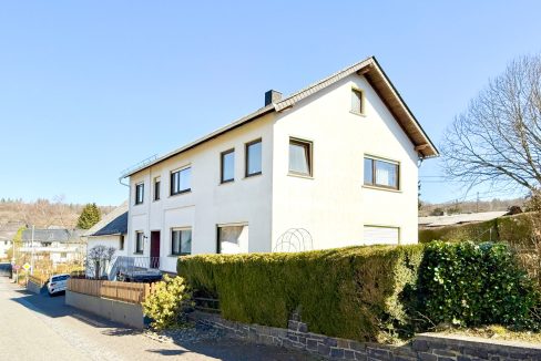 Straßenansicht
