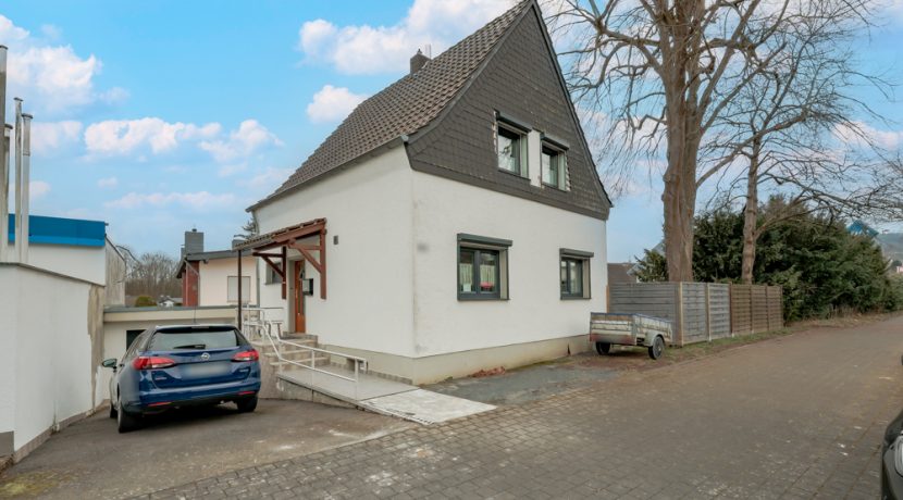 Straßenansicht