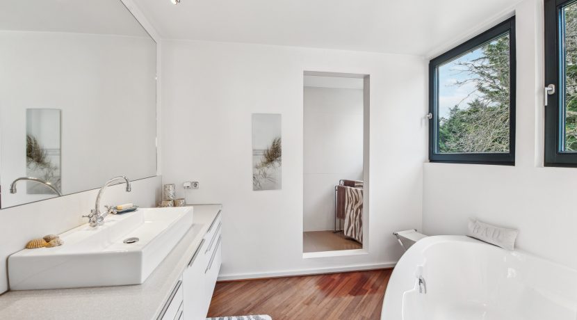 Badezimmer 1