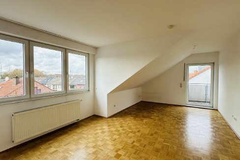 Wohn-/Esszimmer