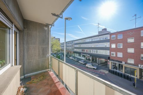 Überdachter Balkon