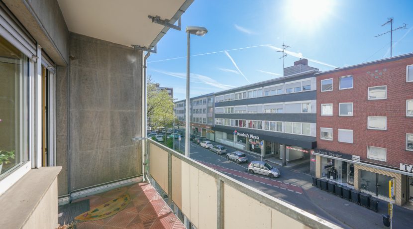 Überdachter Balkon