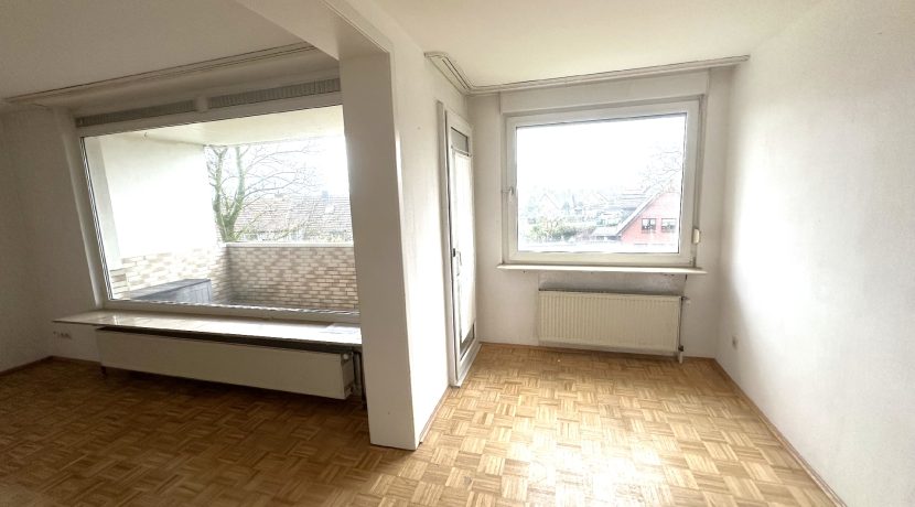 Essbereich mit Balkon