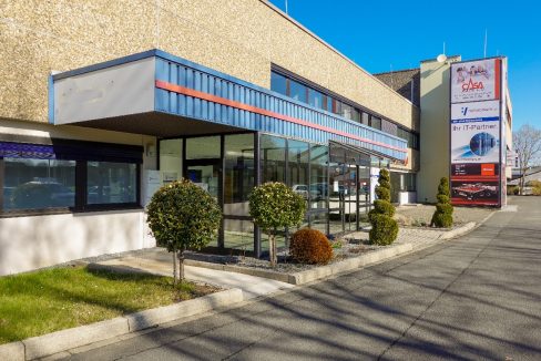Eingang seitl. und Schiebetür
