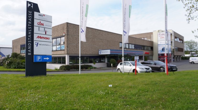Fahnenmasten für Ihre Werbung