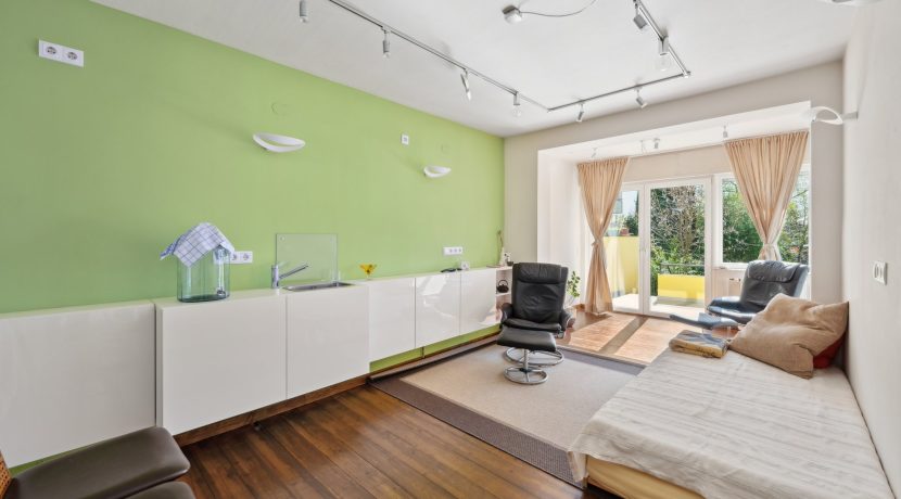 Altbau