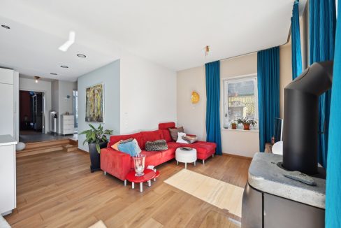 Neubau