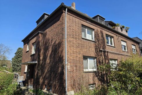 Straßenansicht