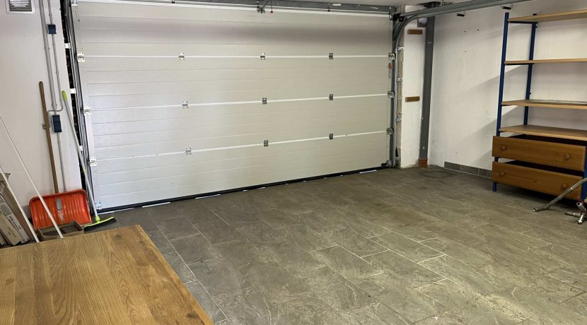 extra große Garage