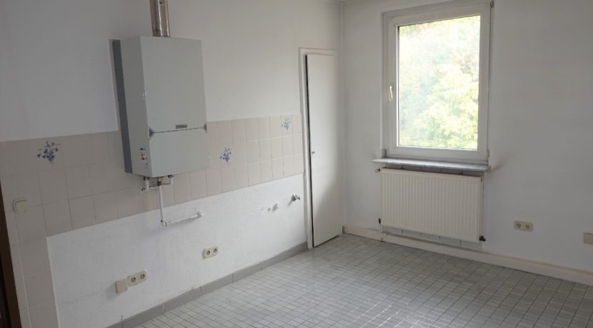 Wohnküche mit praktischer Vorratskammer