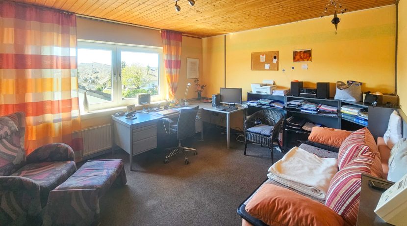 Arbeitszimmer