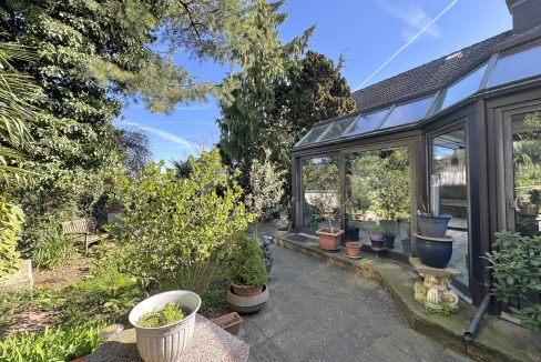gemütliche Südwest-Terrasse...