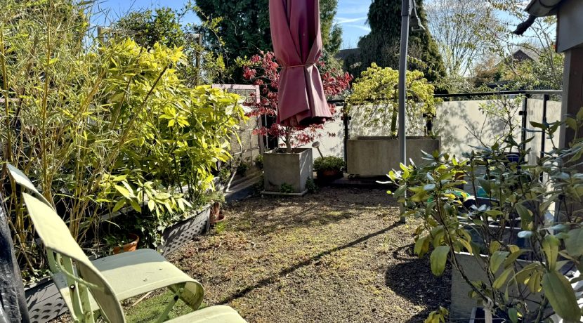 sonnige Dachterrasse