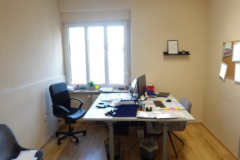 Büro II