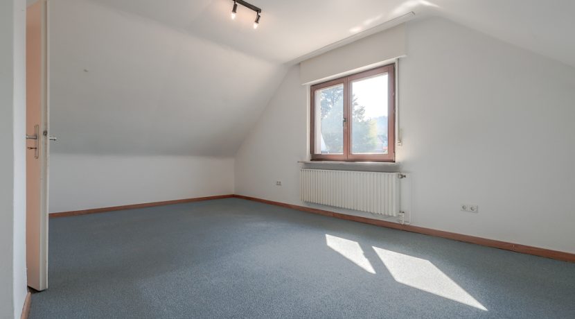 Zimmer 1 DG
