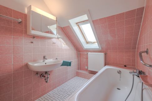 Badezimmer DG