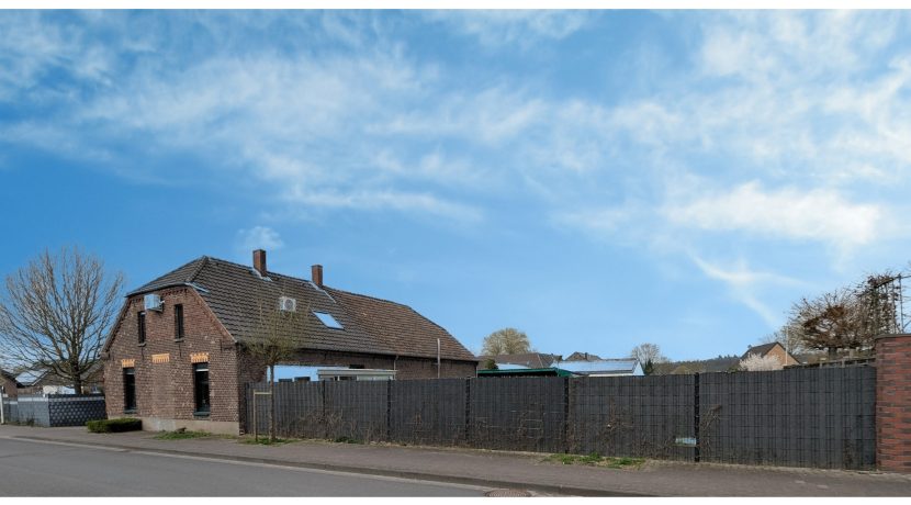 Straßenansicht