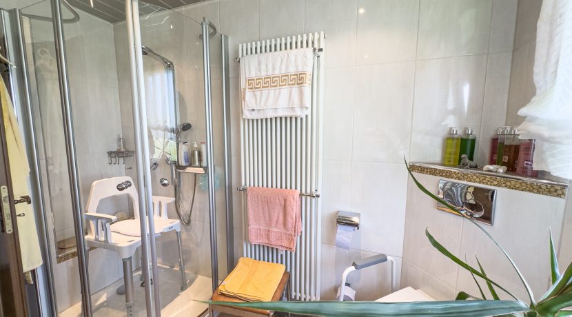 EG Dusche