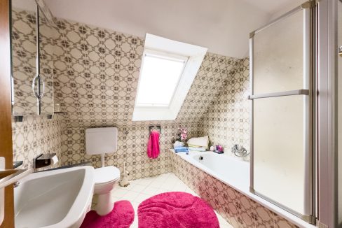 OG Badezimmer
