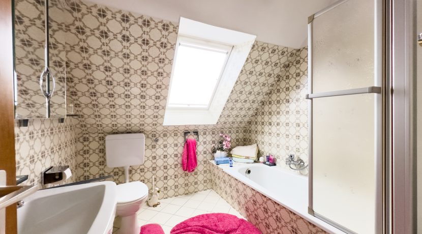OG Badezimmer